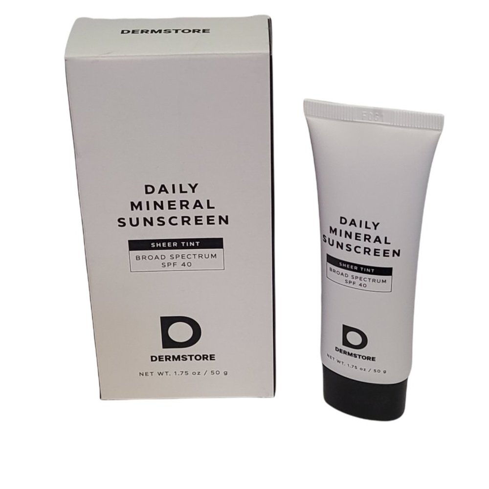 Dermstore Daily Mineral Sunscreen SPF 40 Face Full Size New - Picture 5 of 5